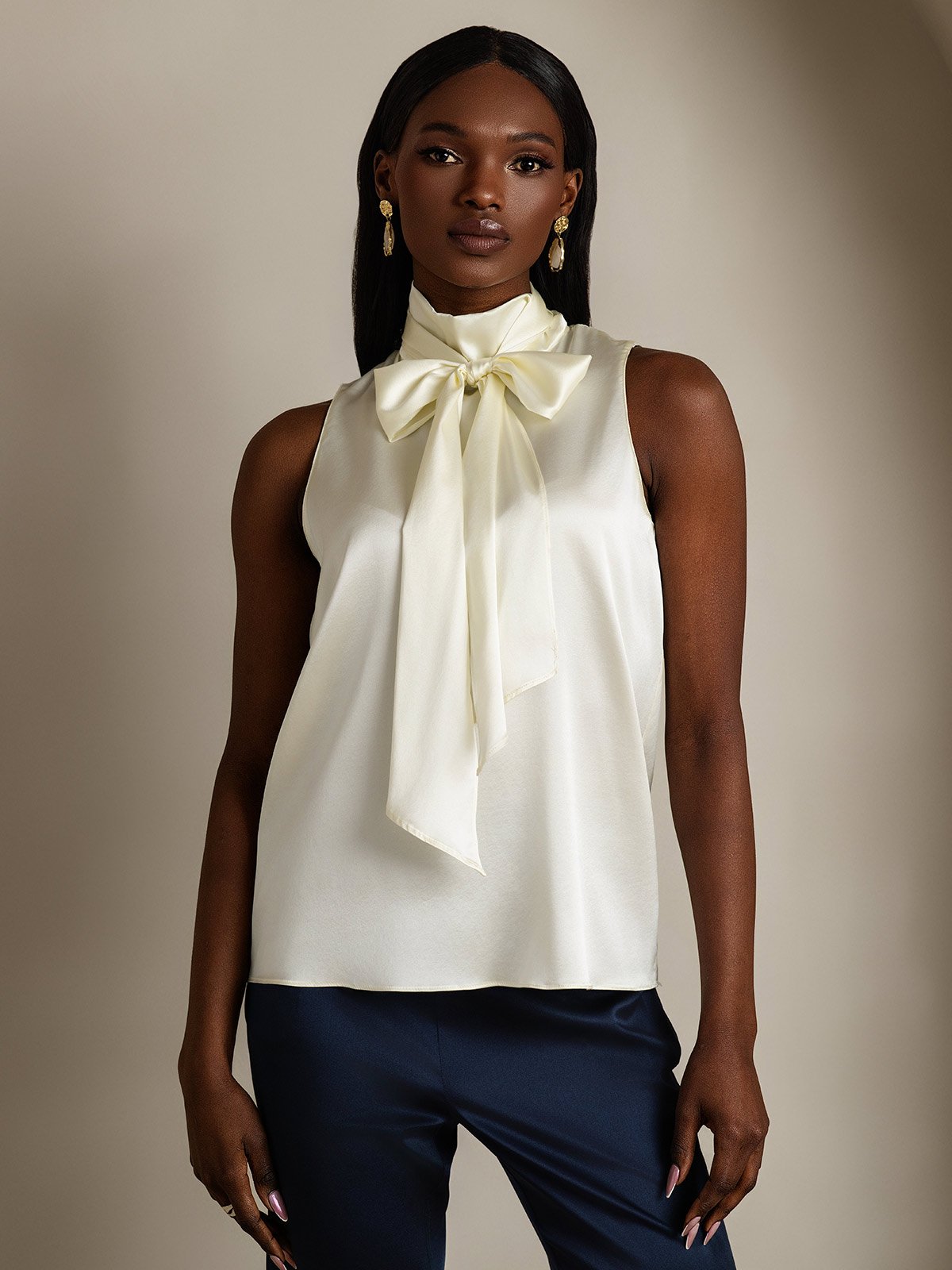 SilkSilky-NL 19Momme Zijde Binda Hals Dames Blouse Ivoor 001