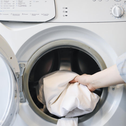 Hoe Zijden Pyjama ' s in de wasmachine te wassen