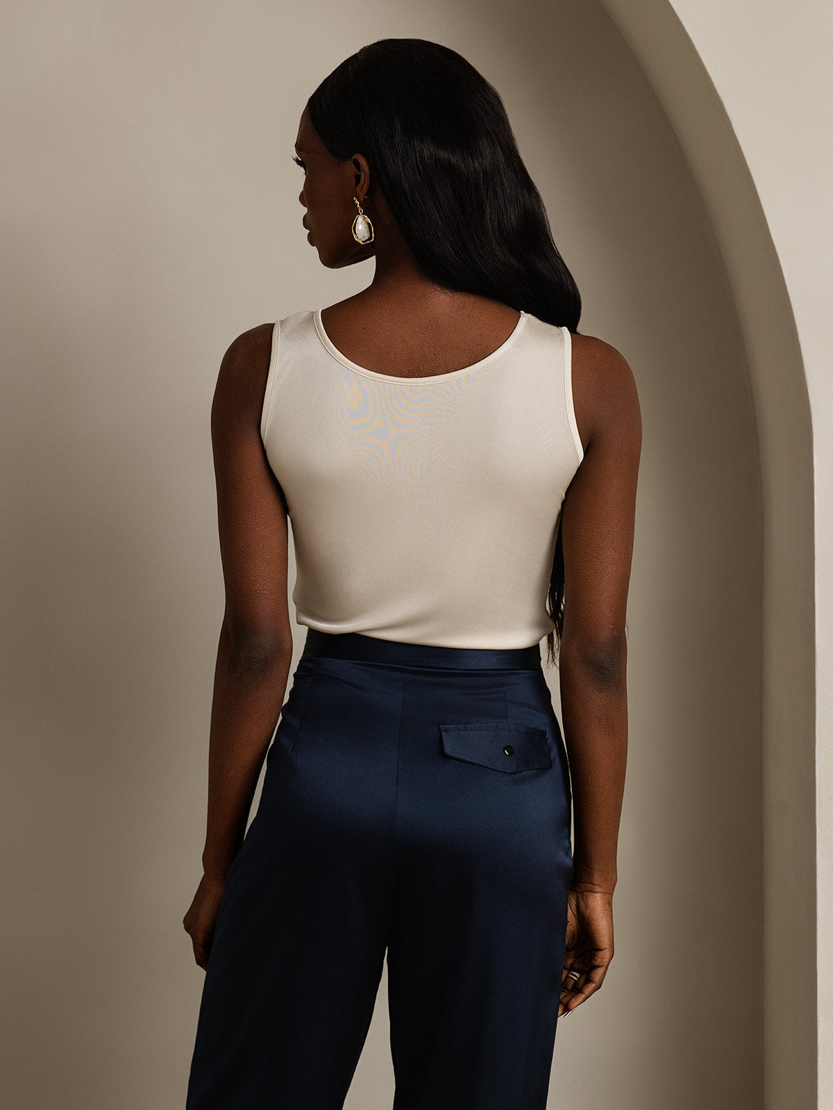 [Beige] SilkSilky-NL Zijde Gebreid Ronde Hals Dames T-Shirt 002