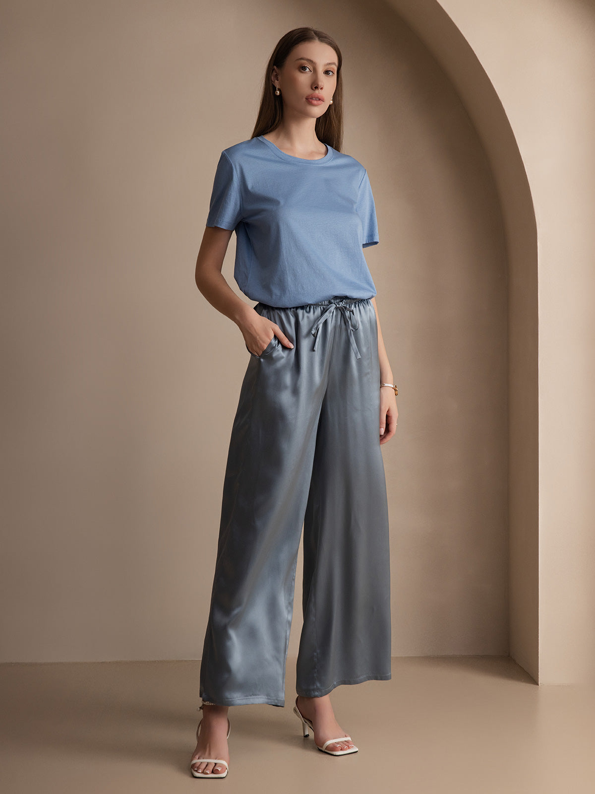 SilkSilky-NL Zijde Gebreid Korte Mouw Ronde Hals Dames T-Shirt Blauw 006
