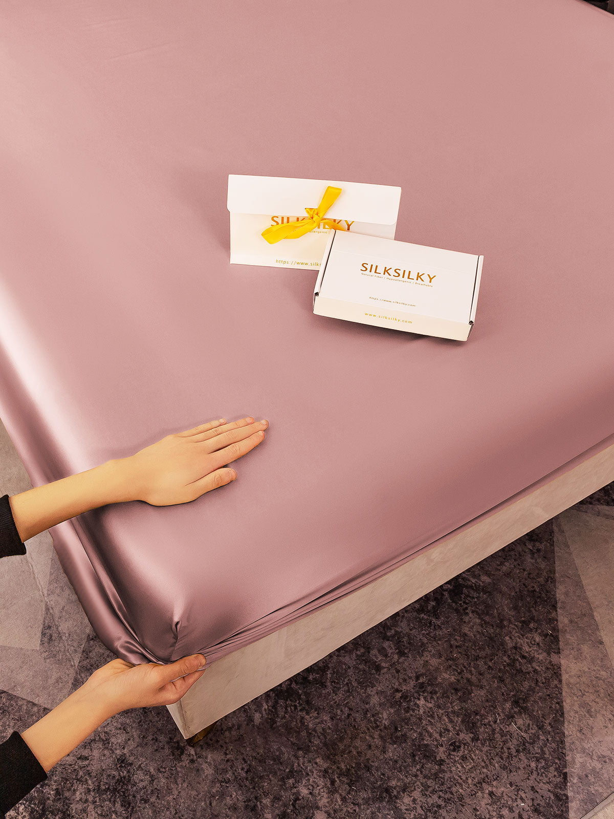[Bleek Mauve] SilkSilky-NL 19Momme Sheet 003