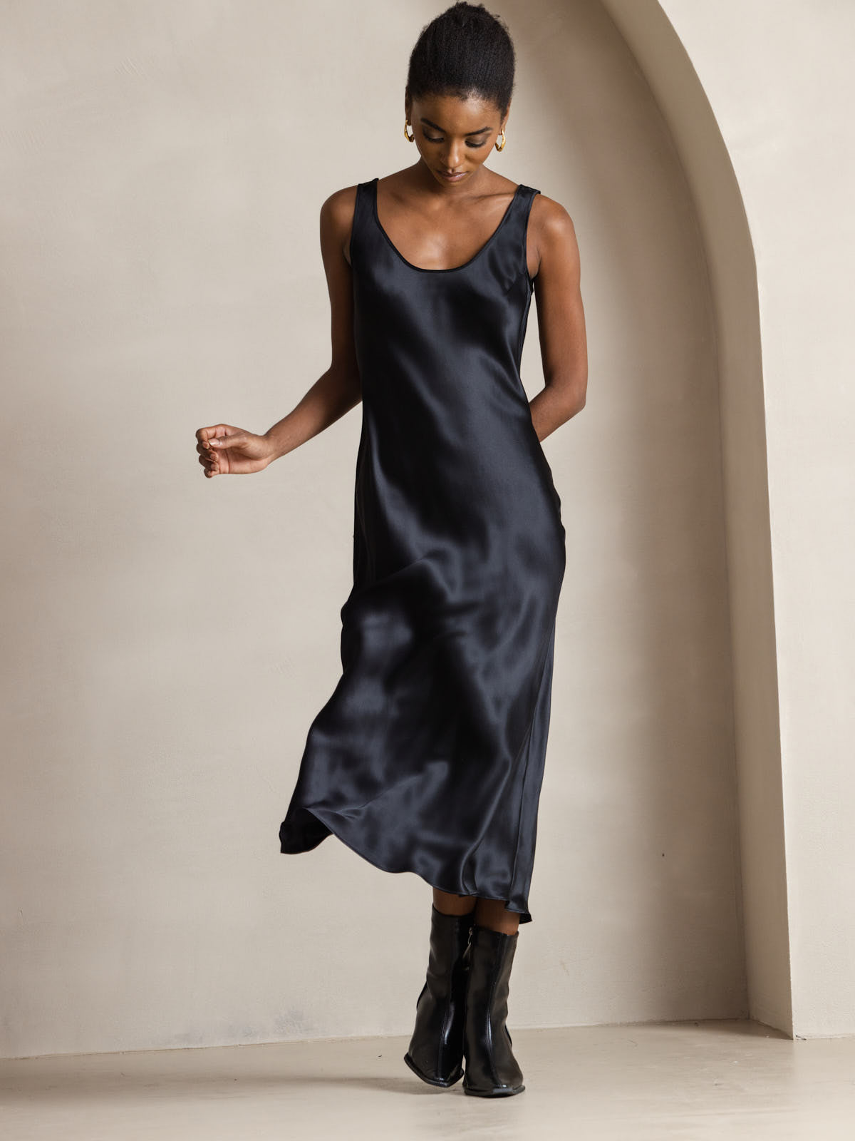 [Zwart] SilkSilky-NL Boat Hals Jurk 003