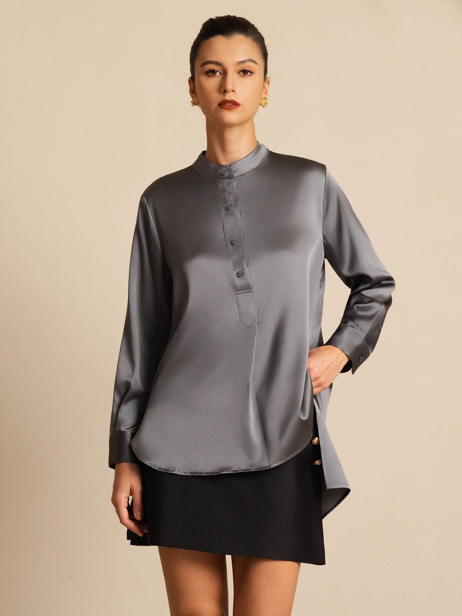 [Donkergrijs] SilkSilky-NL 19Momme Lange Mouw Staande Kraag Blouse 001