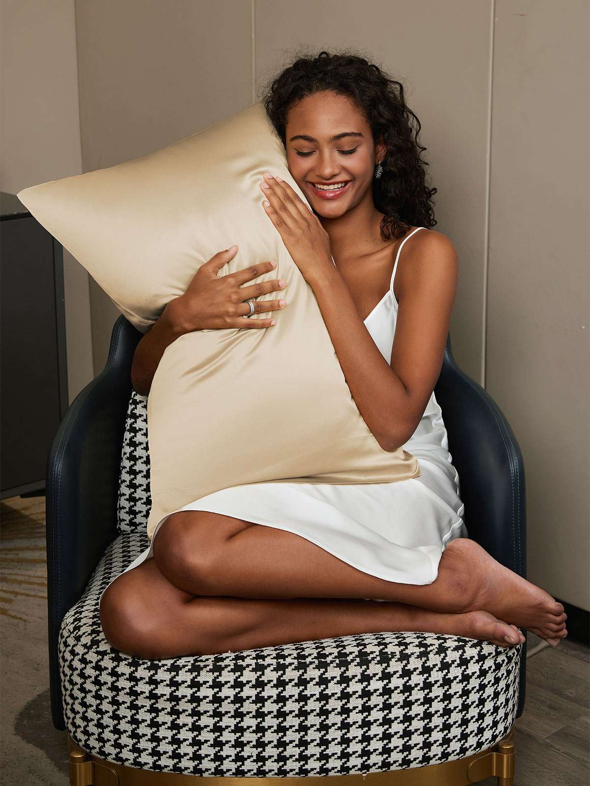 [Beige] SilkSilky-NL 19Momme Pillowcase 002