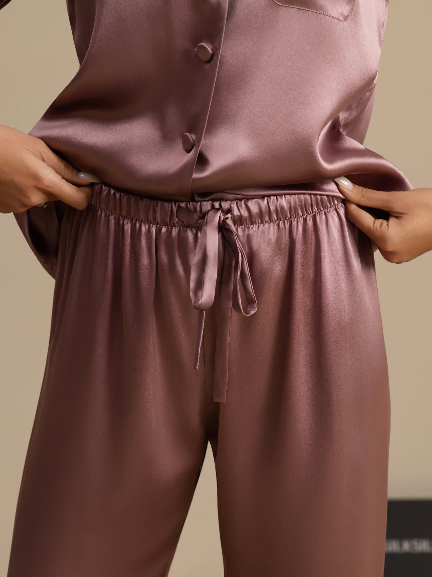 [Bleek Mauve] SilkSilky-NL Lange Mouw Notchkraag Dames Pyjama Set 006
