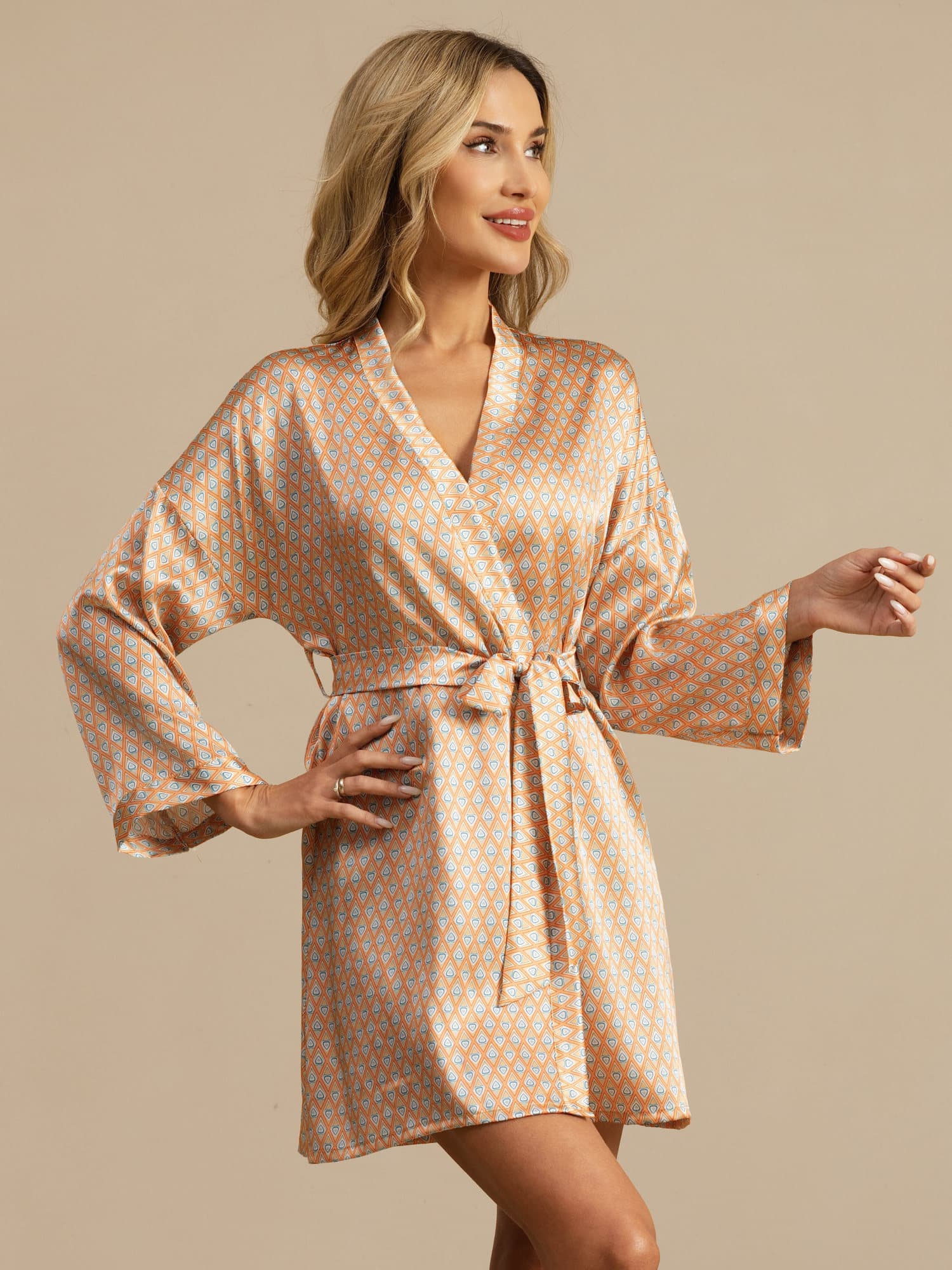 [Geel Hart Geo] SilkSilky-NL Lange Mouw Dames Kamerjas 001