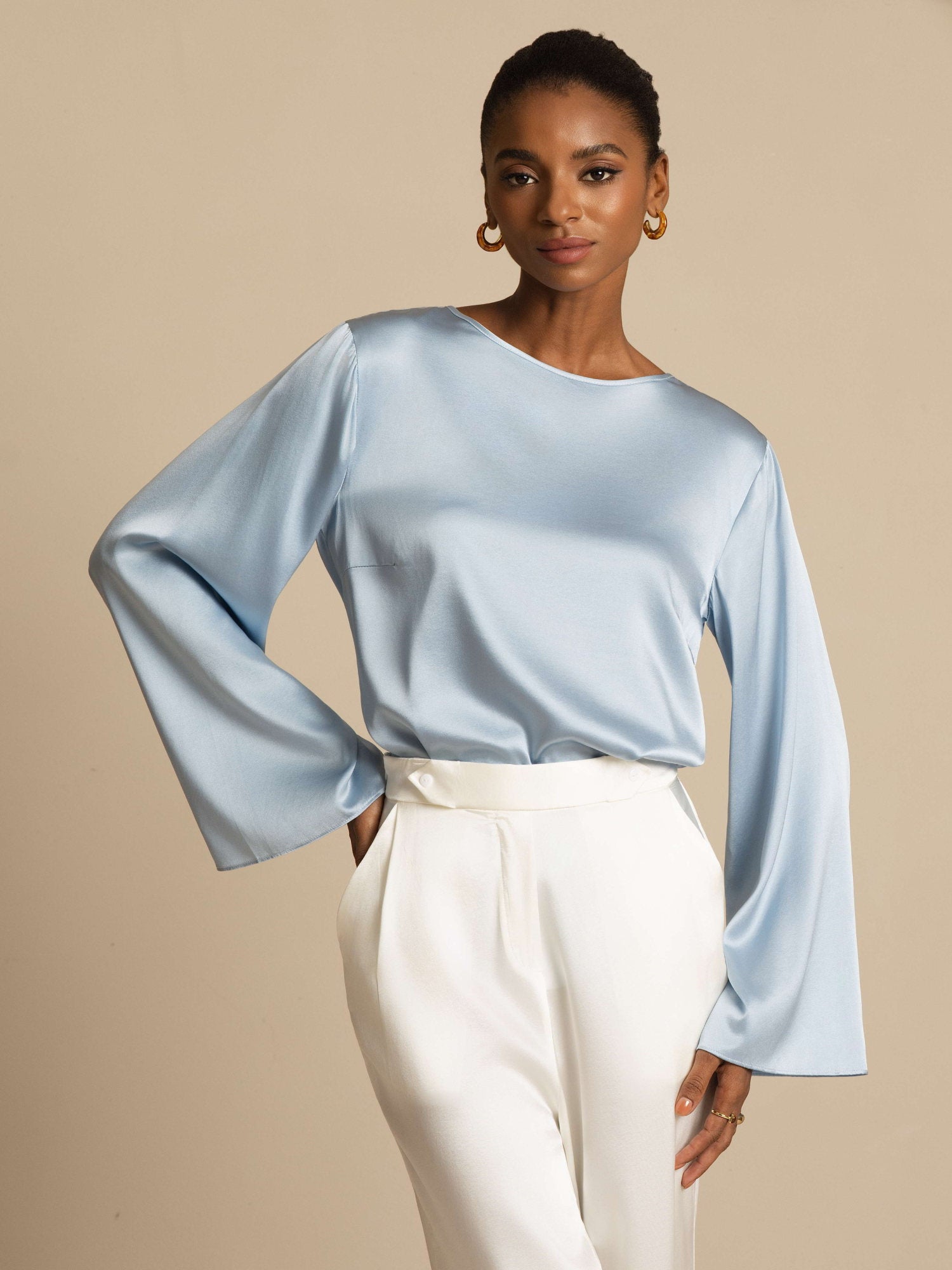 [Grijsachtig Blauw] SilkSilky-NL 19Momme Lange Mouw Boat Hals Blouse 003