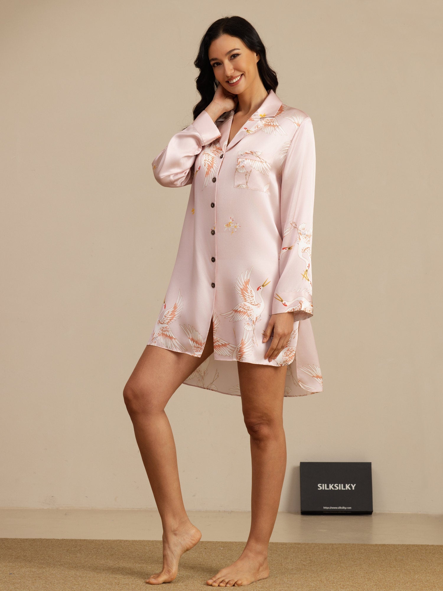 [Roze] SilkSilky-NL 19Momme Lange Mouw Notchkraag Slaap Hemd 001