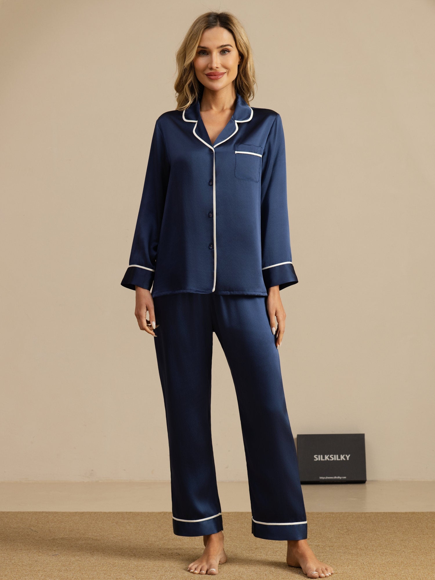 [Donkerblauw] SilkSilky-NL Lange Mouw Notchkraag Dames Pyjama Set 001