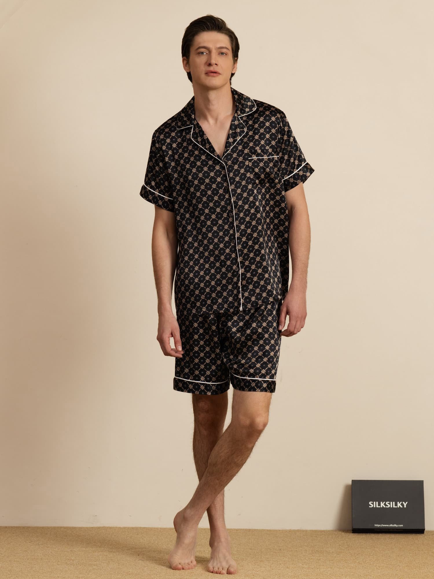 [Zwarte Ketting] SilkSilky-NL Korte Mouw Notchkraag Heren Pyjama Set 006