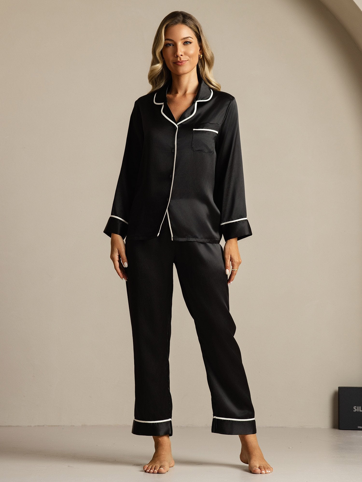 [Zwart] SilkSilky-NL Zijde Kraag Dames Pyjama Set 003