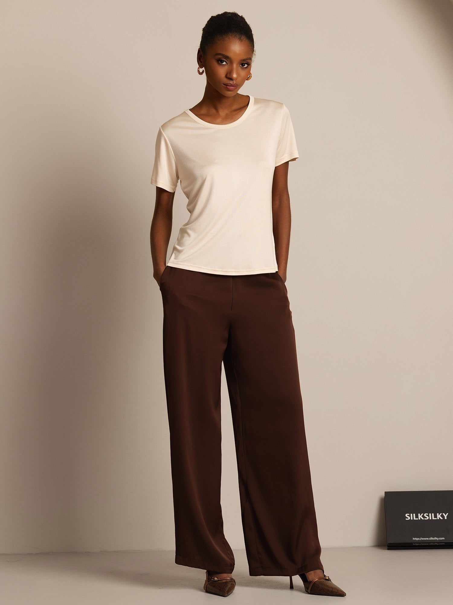 [Beige] SilkSilky-NL Zijde Gebreid Ronde Hals Dames T-Shirt 005,