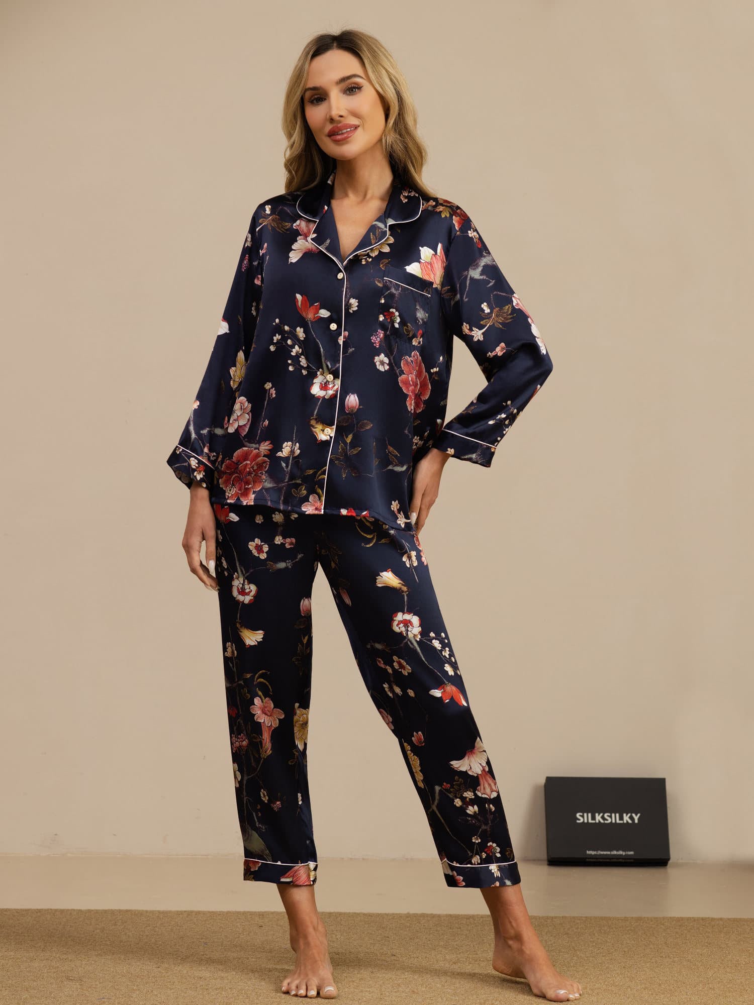 [Marine Bloemen] SilkSilky-NL Lange Mouw Dames Pyjama Set 001