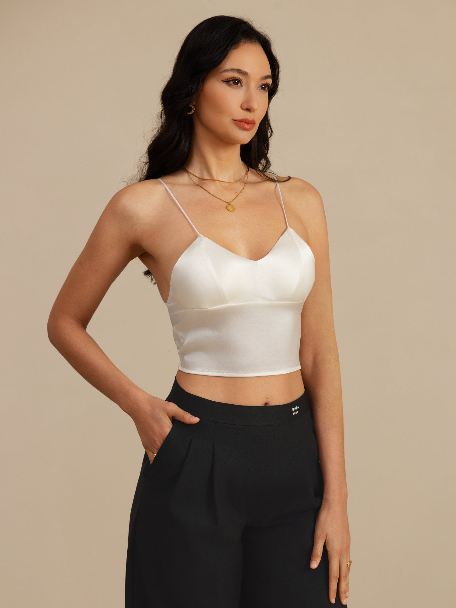 [Wit] SilkSilky-NL Spaghetti Strap V Neck Cami-Top 001