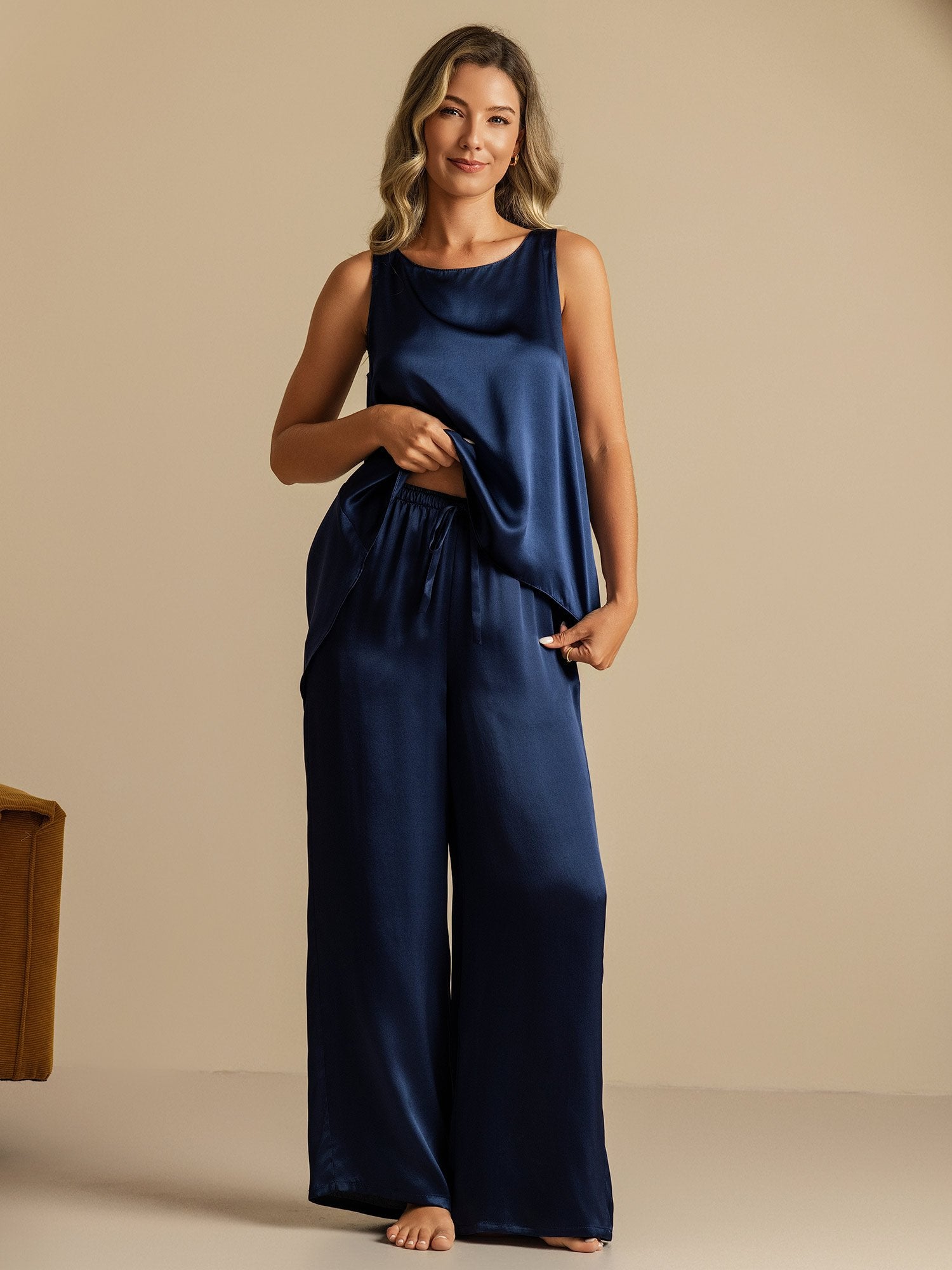 [Donkerblauw] SilkSilky-NL Sleeveless Scoop Neck Cami-Top 005