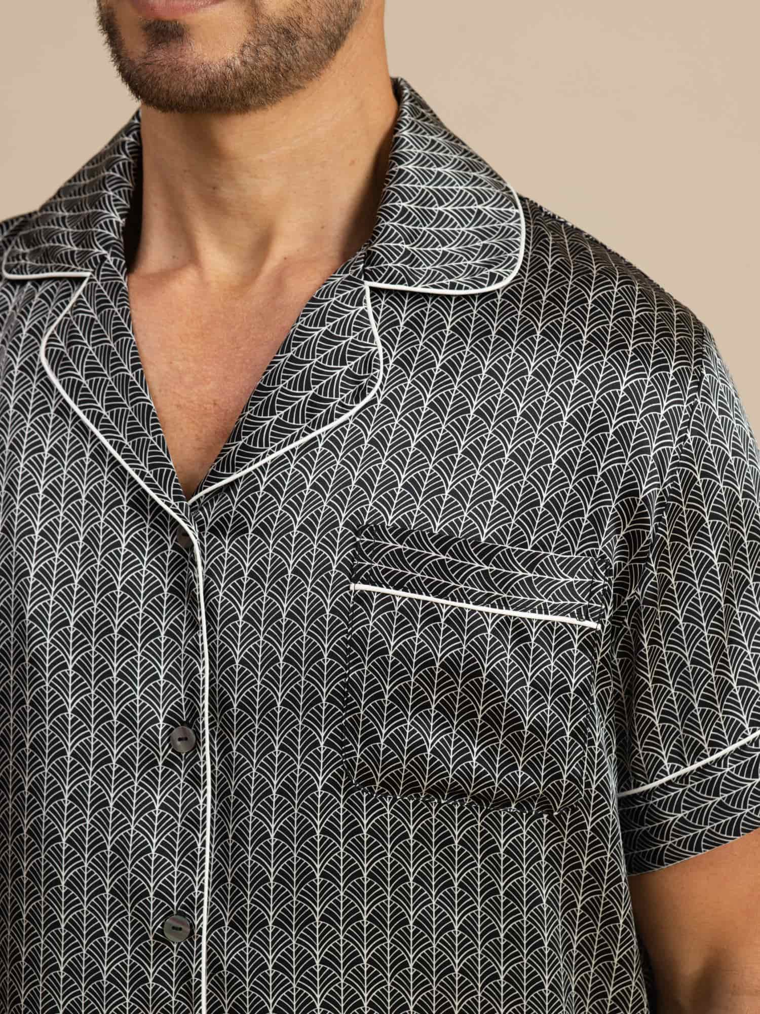 [Zwarte Ginkgo] SilkSilky-NL Korte Mouw Notchkraag Heren Pyjama Set 007