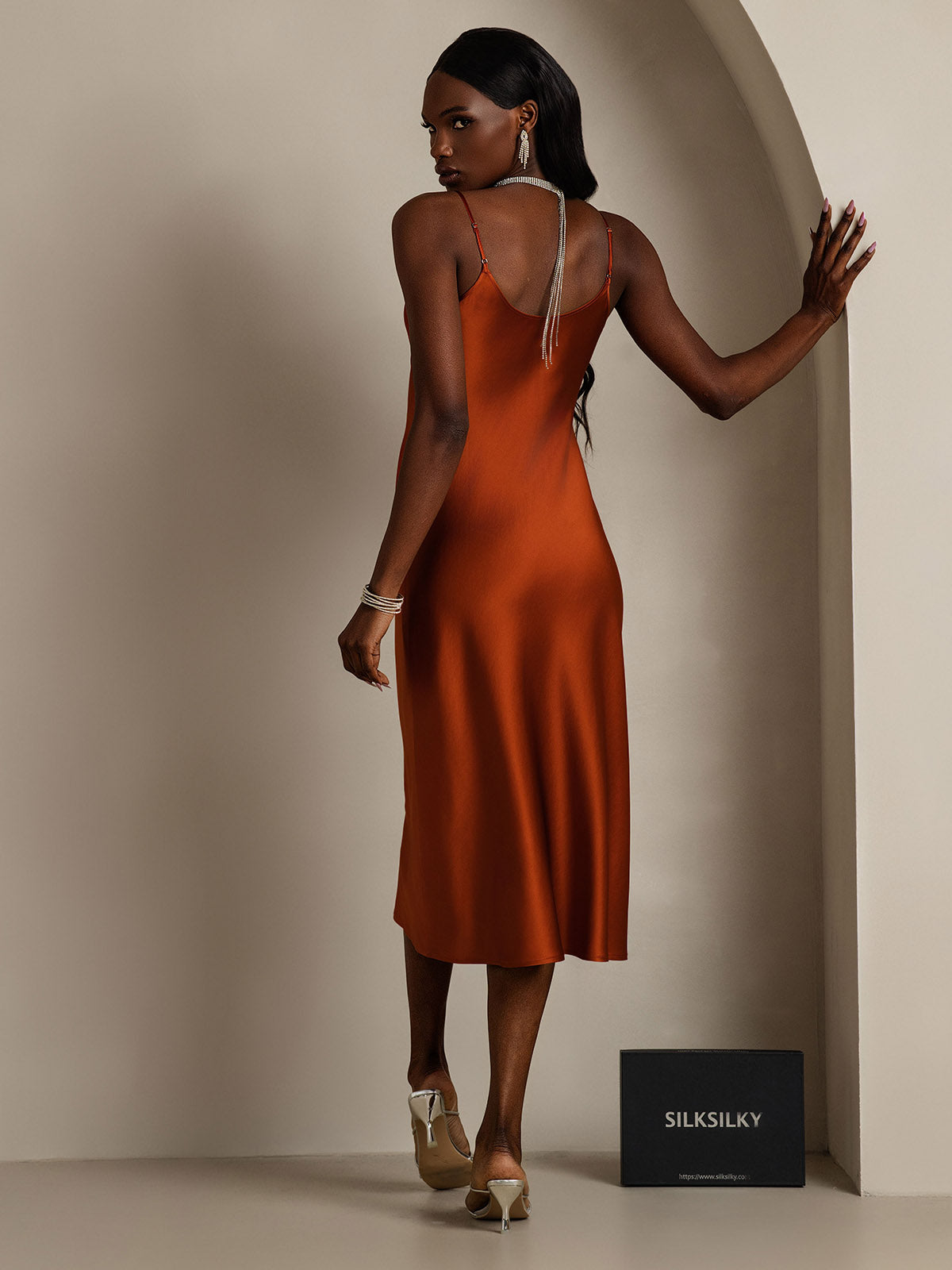 [Karamel] SilkSilky-NL Ronde Hals Jurk 002