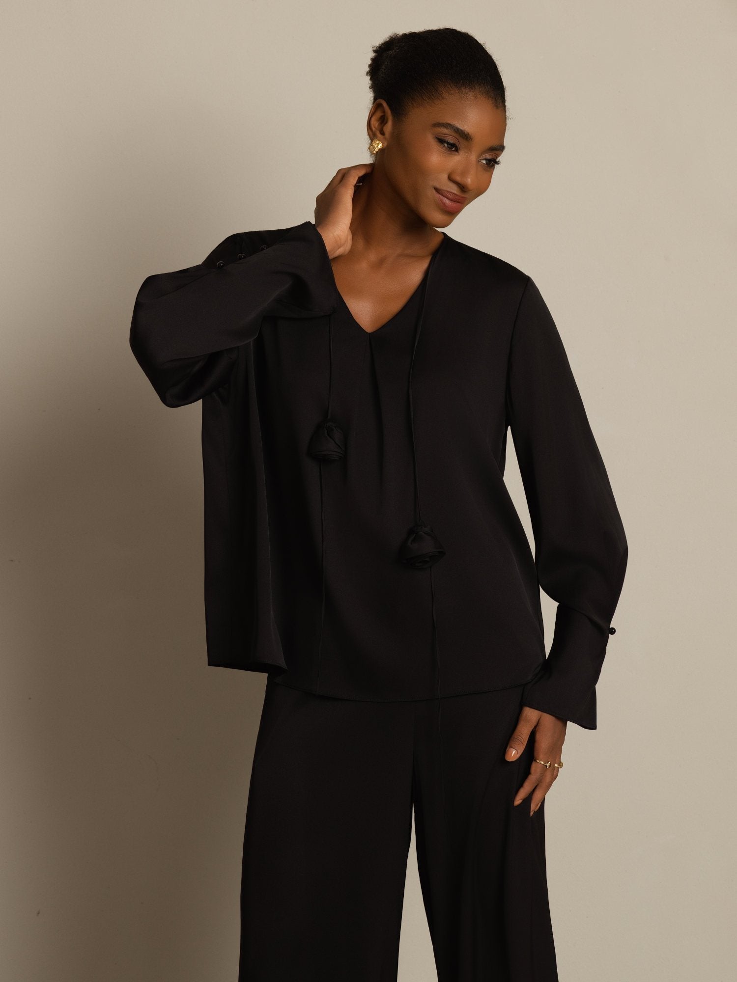 [Zwart] SilkSilky-NL 19Momme Zijde Lange Mouw V Hals Blouse 004