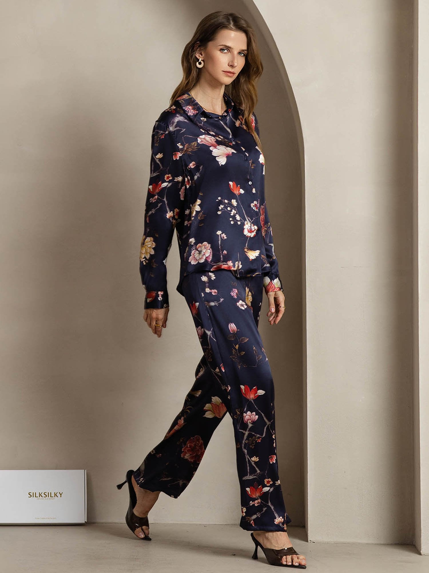 [MarineBloemen] SilkSilky-NL 19Momme Zijde Kraag Women''s Outfit Sets 005