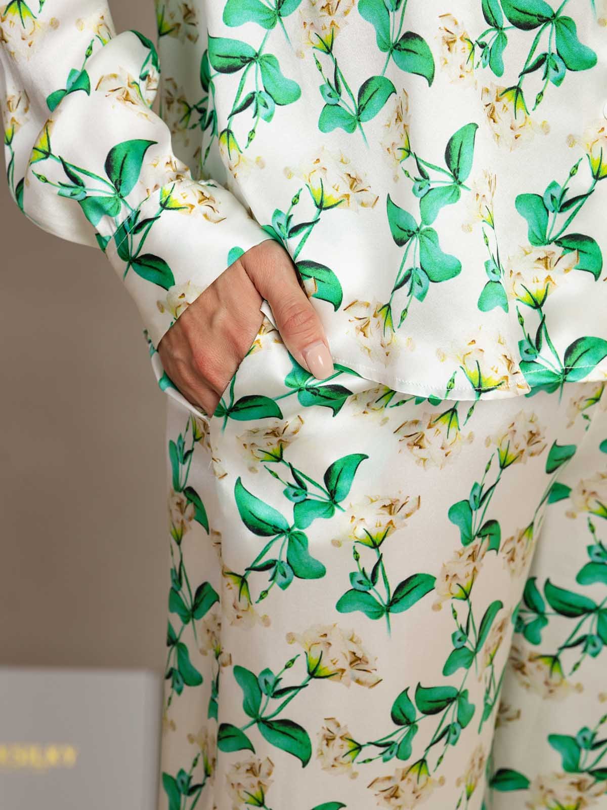 [Groene Bloemen] SilkSilky-NL 19Momme Zijde Kraag Women''s Outfit Sets 006