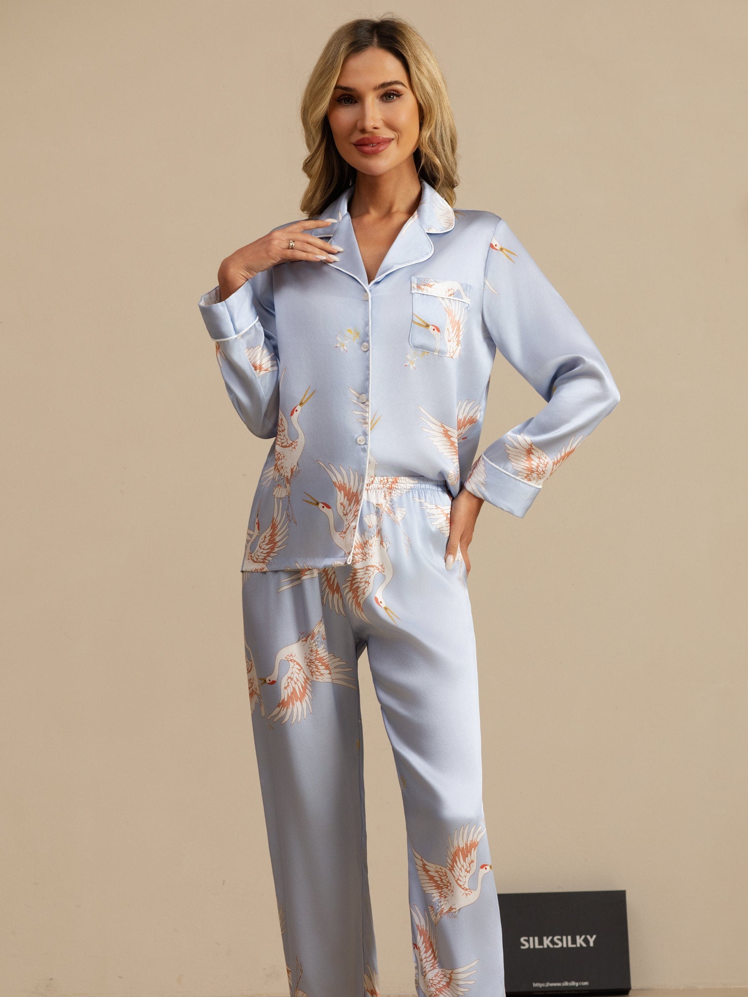 [Lichtblauw] SilkSilky-NL 19Momme Lange Mouw Notchkraag Dames Pyjama Set 006