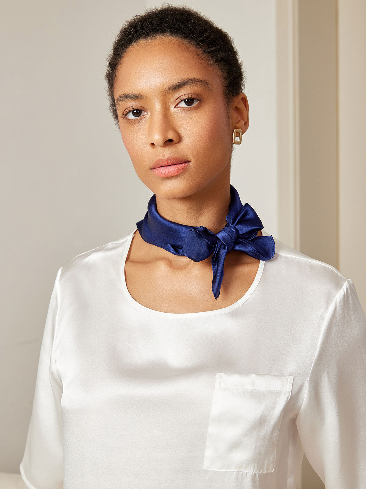 [Donkerblauw] SilkSilky-NL Scarf 002