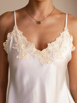 [Wit] SilkSilky-NL Spaghetti Strap V Neck Cami-Top 004