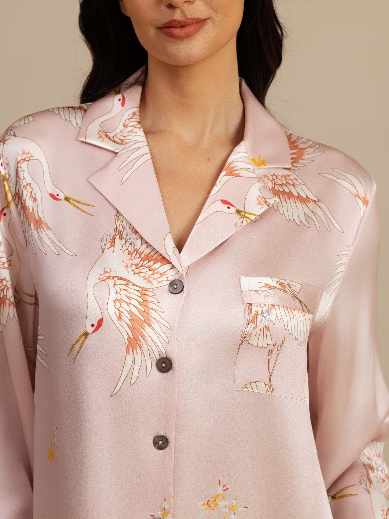 [Roze] SilkSilky-NL 19Momme Lange Mouw Notchkraag Slaap Hemd 005