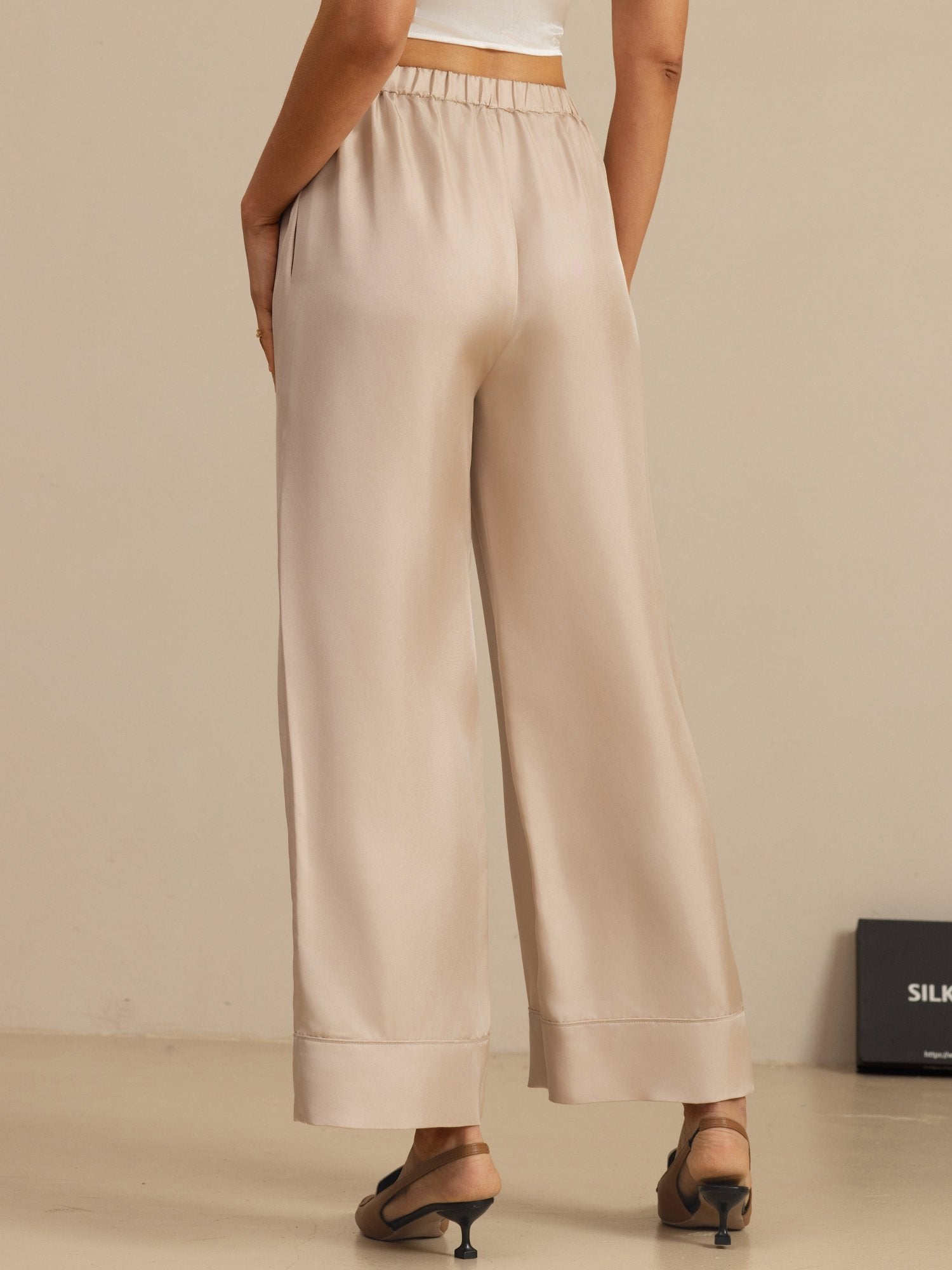 [Tan] SilkSilky-NL 18Momme Womens Pants 002