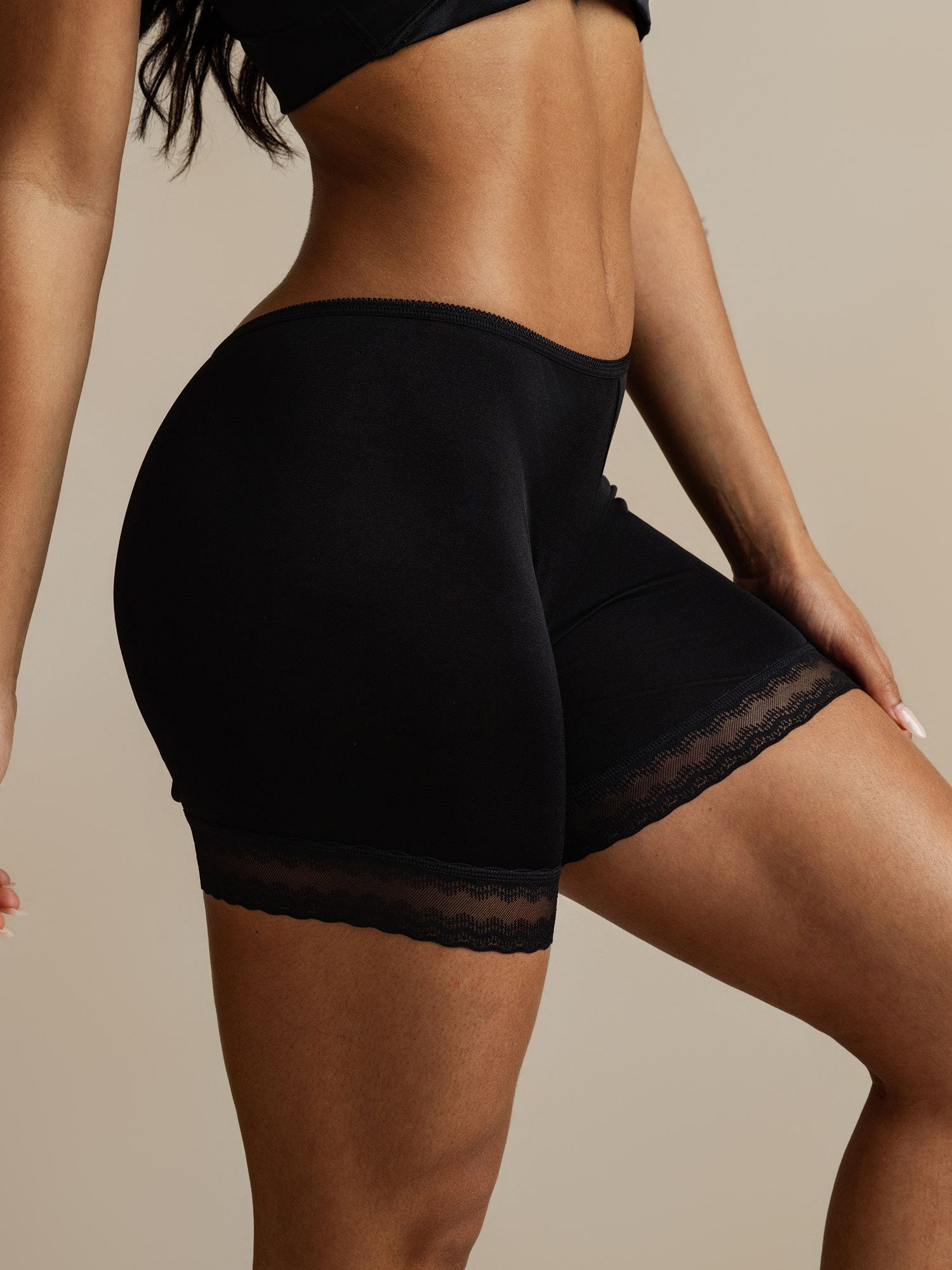 [Zwart] SilkSilky-NL Zijde Panty 001,