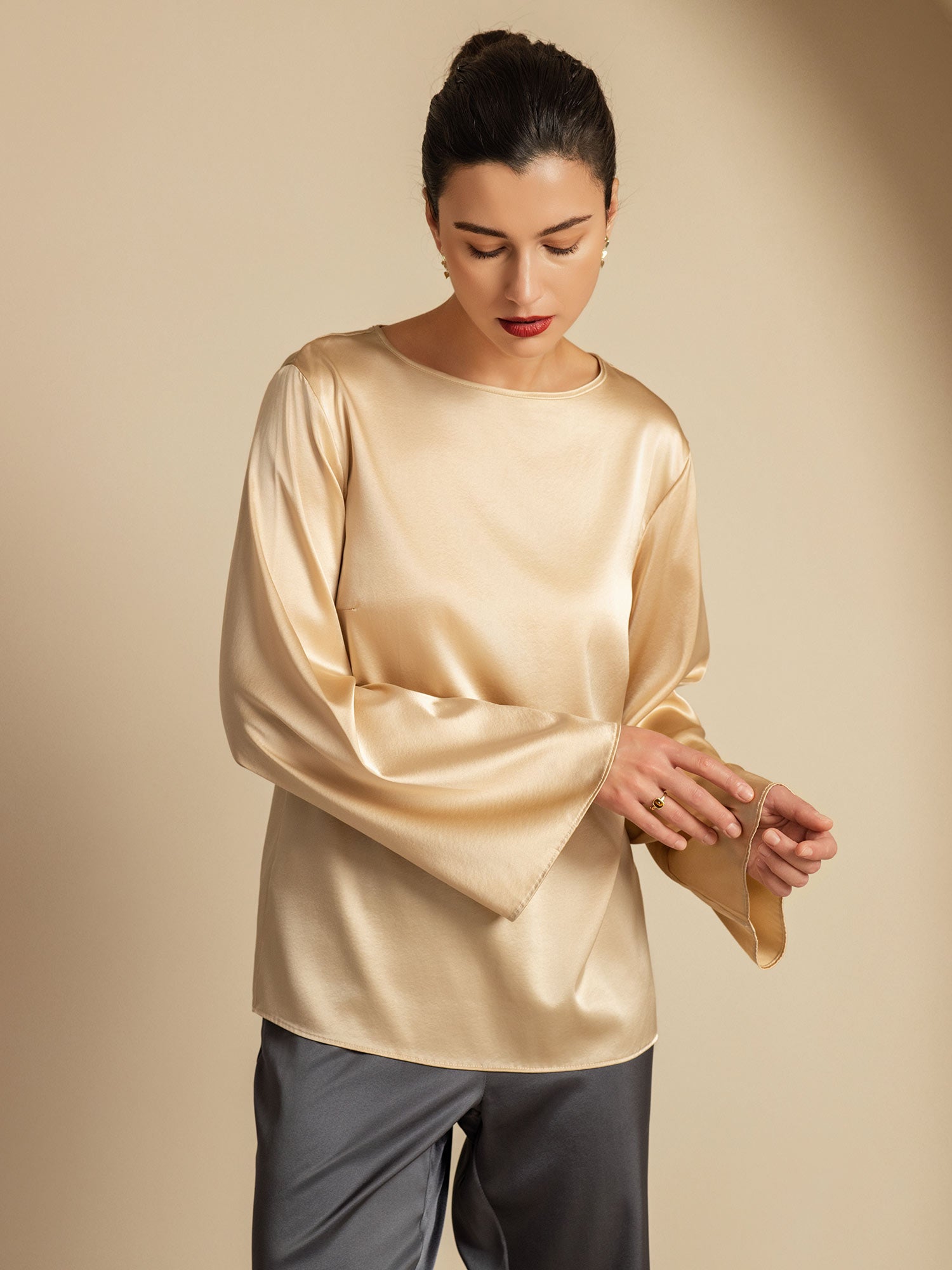 [Champagne] SilkSilky-NL 19Momme Zijde Ronde Hals Dames T-Shirt 003