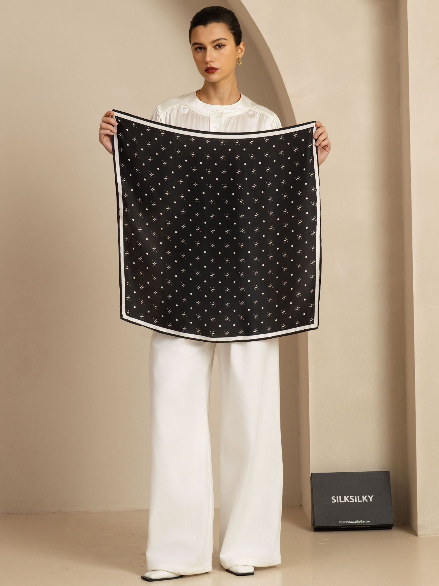 [P105] SilkSilky-NL Pure Silk Scarf 005