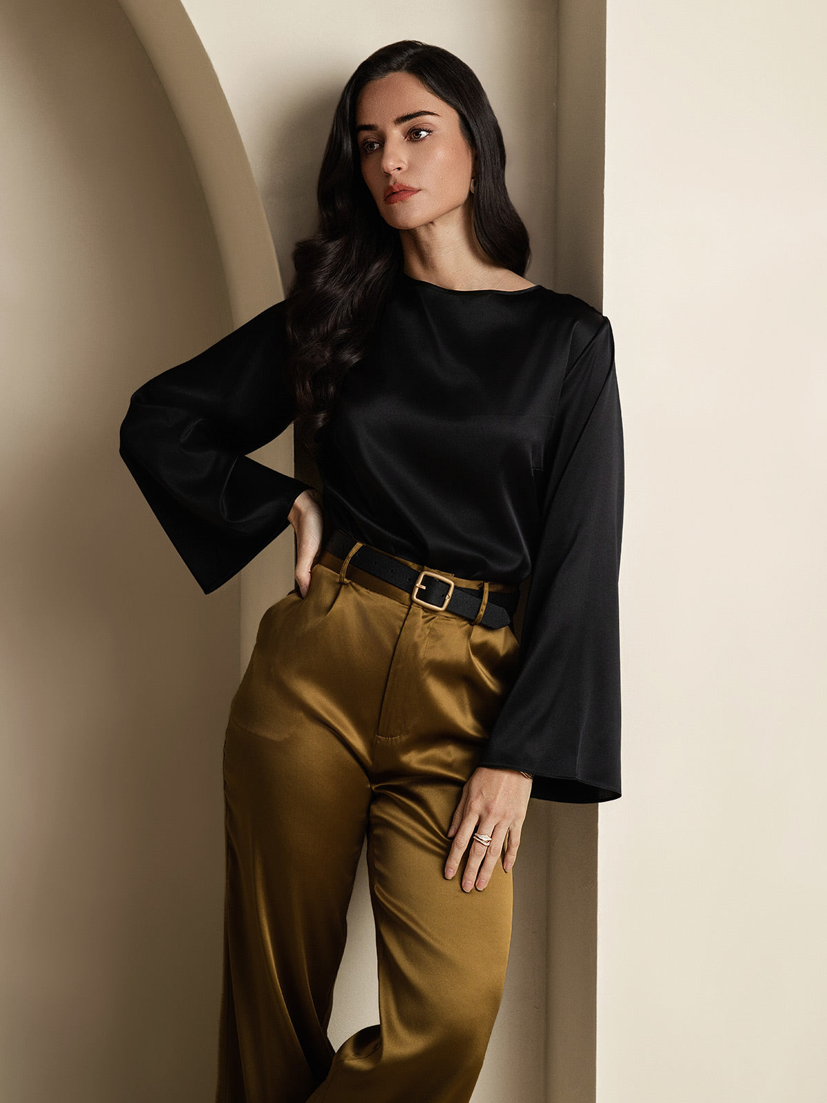 [Zwart] SilkSilky-NL 19Momme Lange Mouw Boat Hals Blouse 006