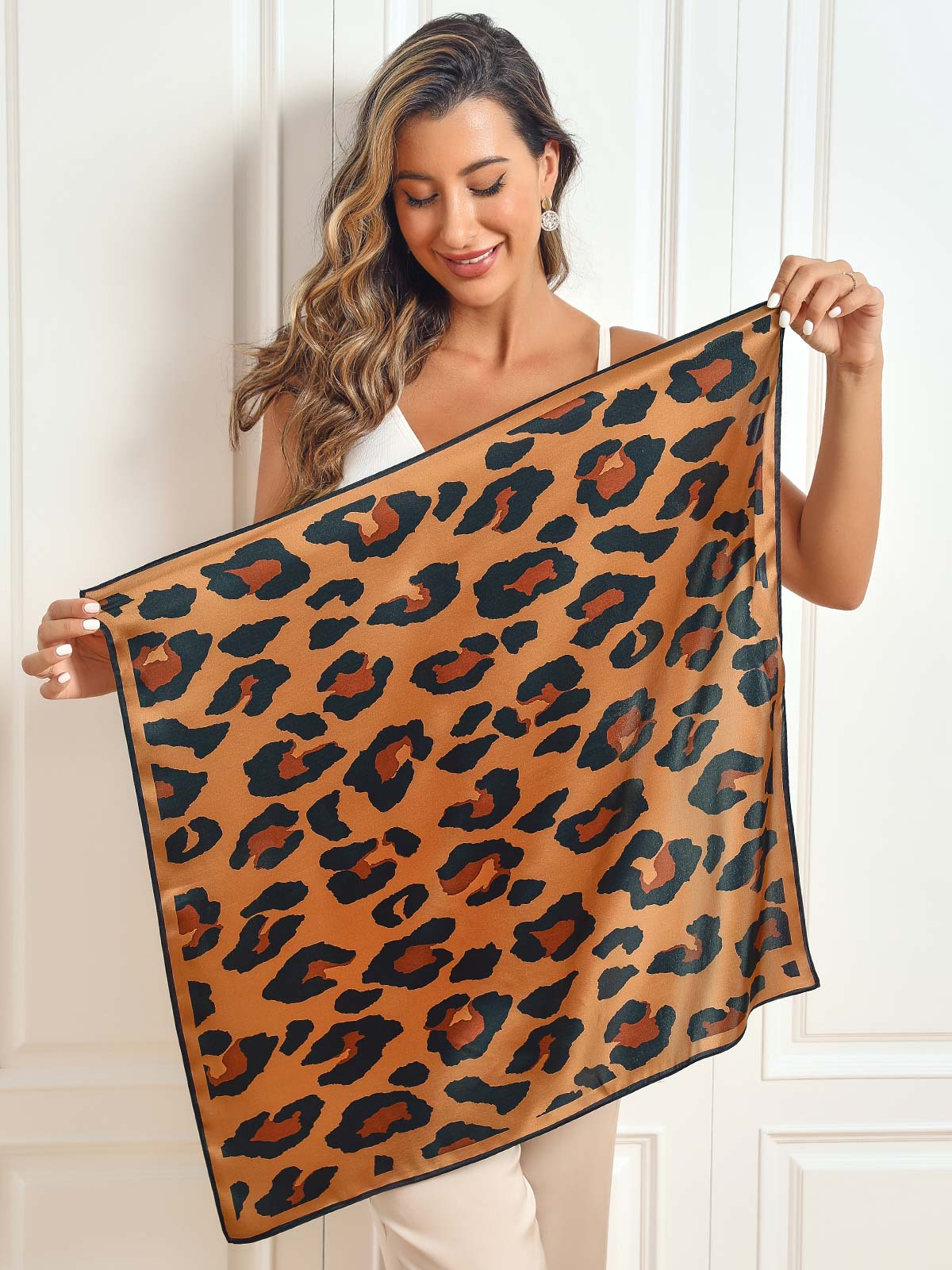 SilkSilky NL Pure Silk Scarf Leopard 002