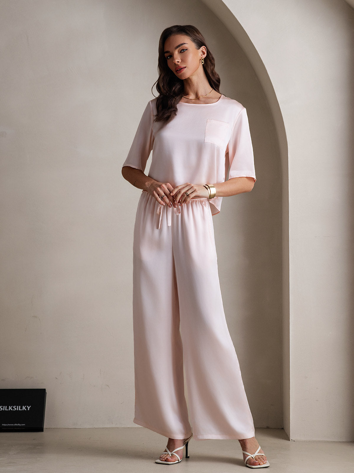 [Roze] SilkSilky-NL Ronde Hals Dames Pyjama Set 005