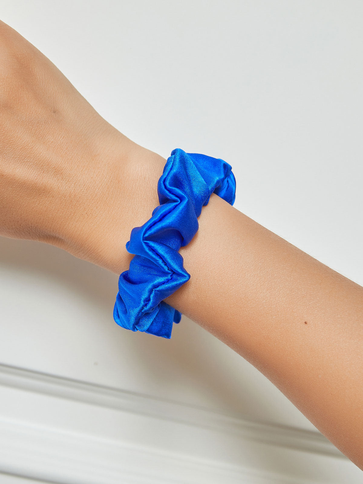 [Blauw] SilkSilky-NL 19Momme Scrunchie 001