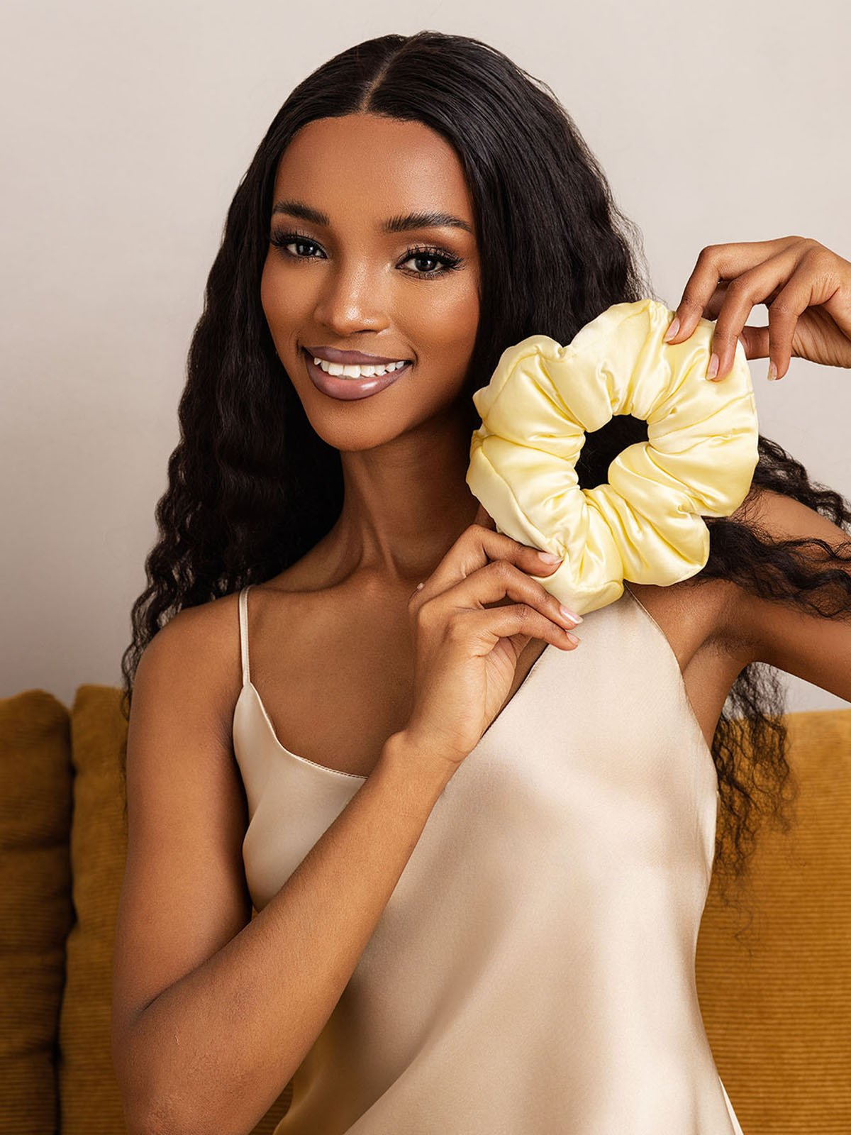 [Geel] SilkSilky-NL Zijde Scrunchie 003