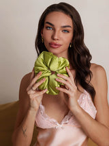 [Groen] SilkSilky-NL Scrunchie 001