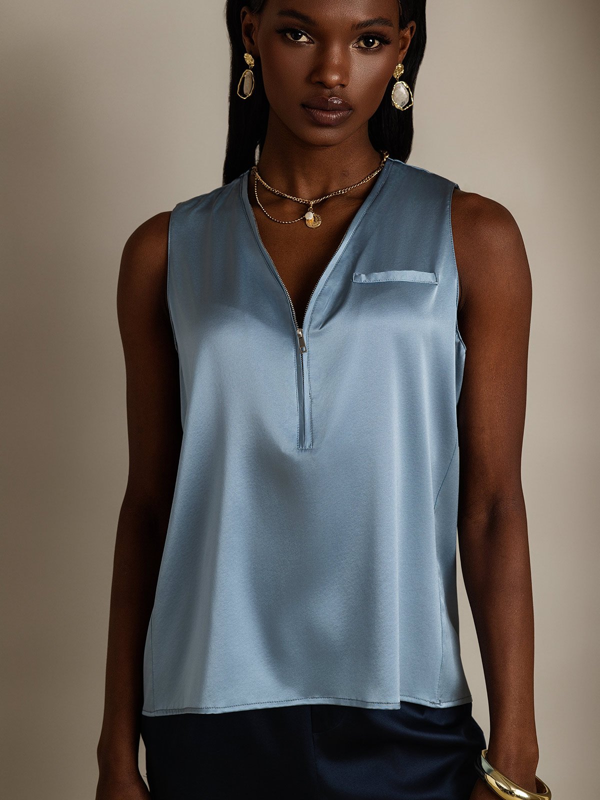 SilkSilky-NL 19Momme Zijde Mouwloos V-Hals Dames Blouse GrijsachtigBlauw 001