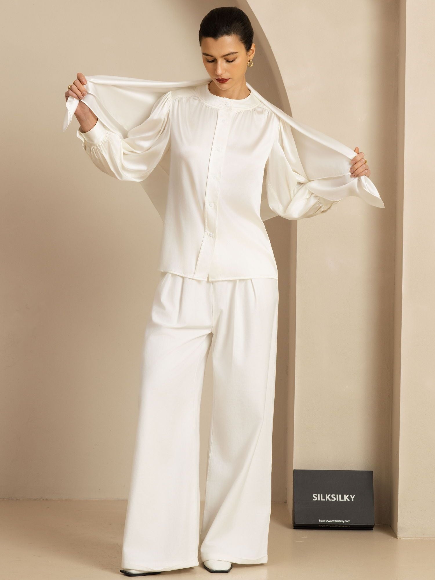 [Wit] SilkSilky-NL Pure Silk Scarf 004