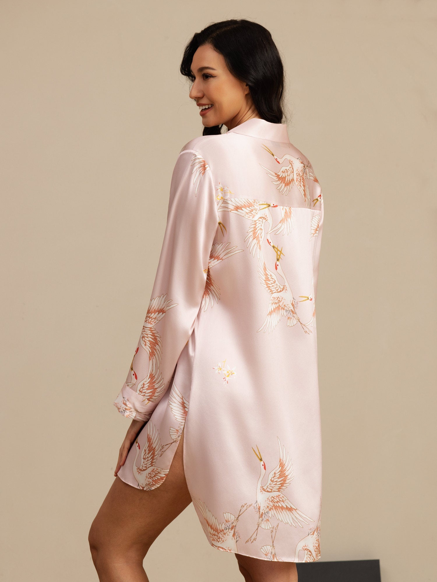 [Roze] SilkSilky-NL 19Momme Lange Mouw Notchkraag Slaap Hemd 002