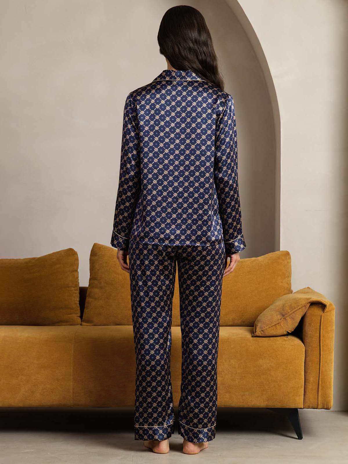 [Marine Ketting] SilkSilky-NL Womens Pajamas 002