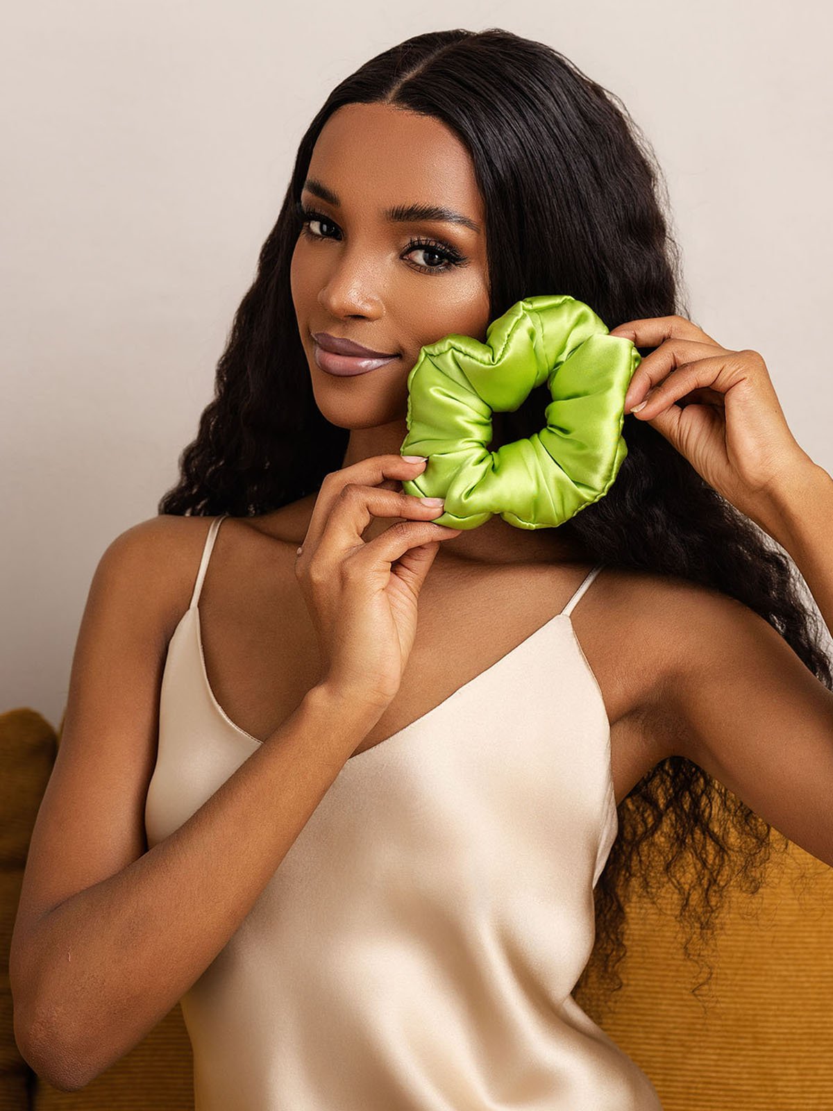 [Groen] SilkSilky-NL Zijde Scrunchie 002