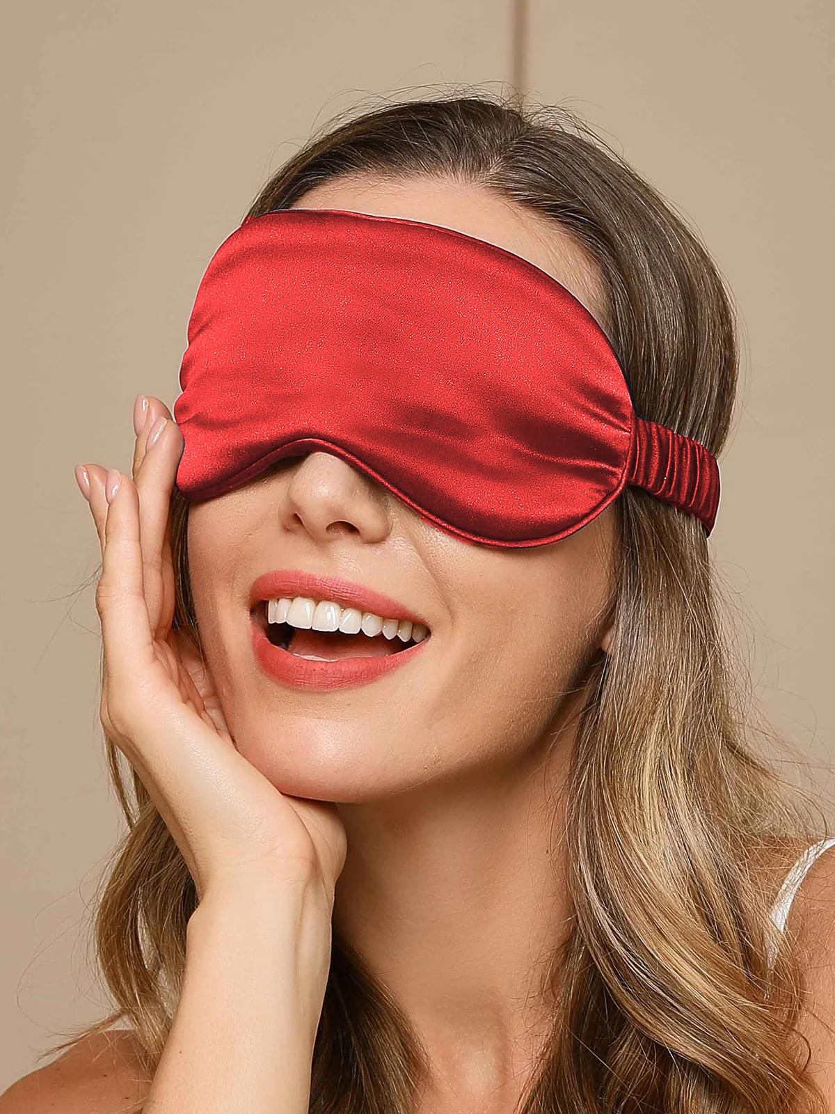 SilkSilky-NL 19Momme Eye Mask Donkerrood 002