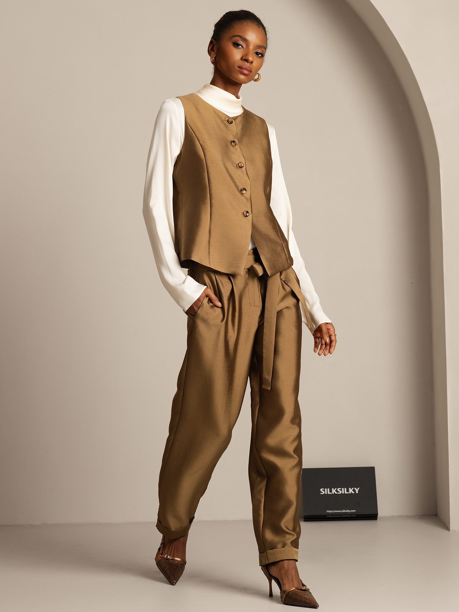 [Brons] SilkSilky-NL 32Momme Silk-Wool Blend Womens Vest 007