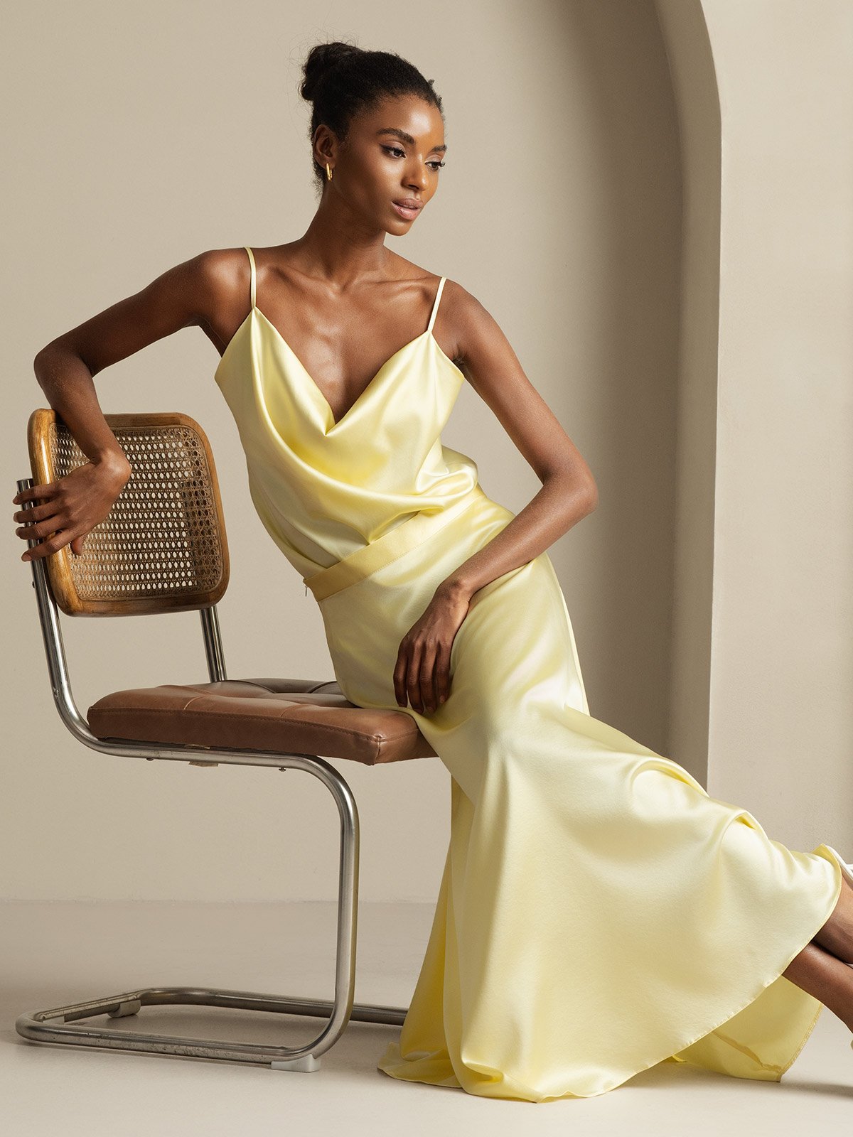 [Lichtgeel] SilkSilky-NL 19Momme Spaghetti Bandjes Waterval Hals Women''s Outfit Sets 007