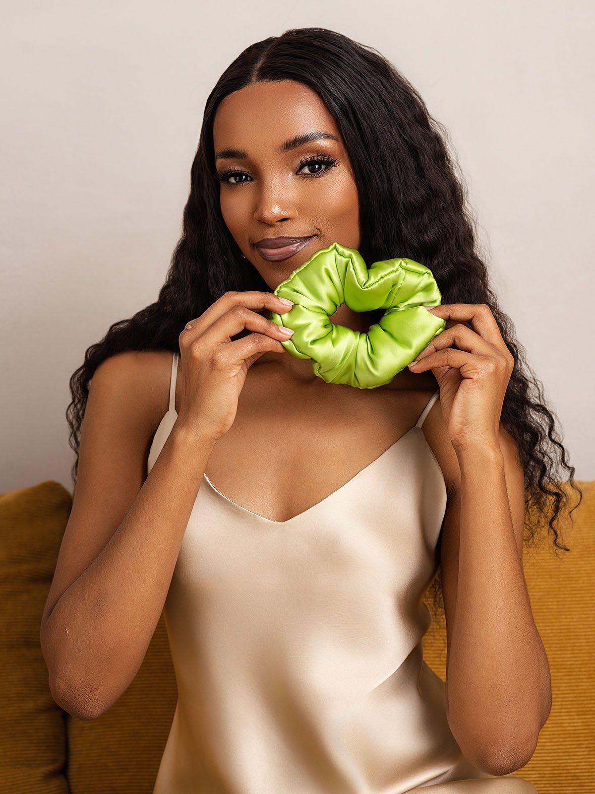 [Groen] SilkSilky-NL Zijde Scrunchie 003