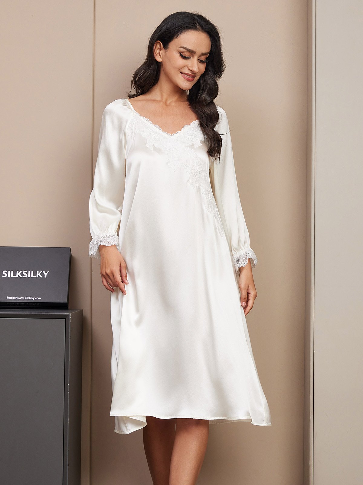 SilkSilky NL Pure Silk Lange Mouw Nightgown Wit 003