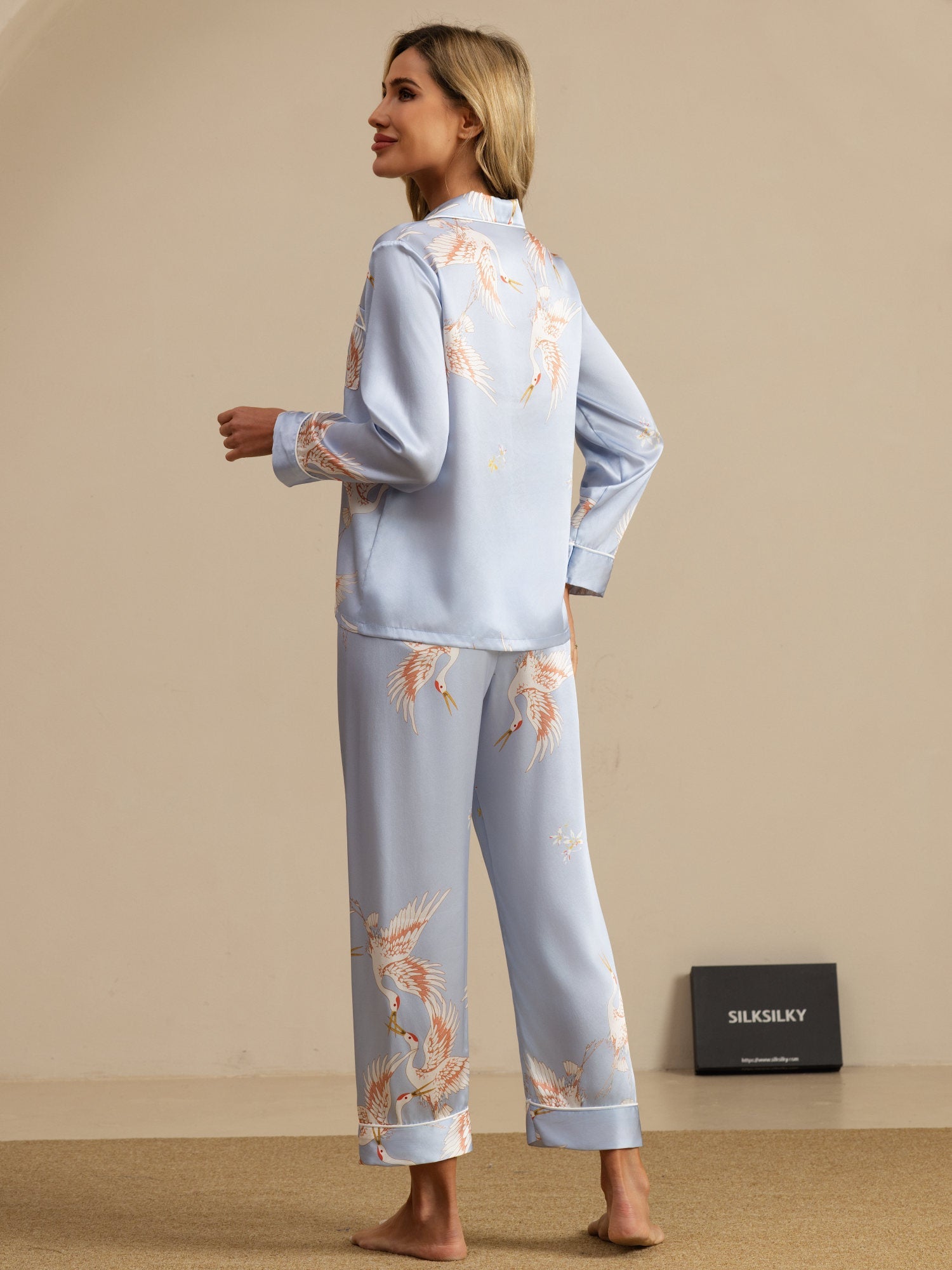 [Lichtblauw] SilkSilky-NL 19Momme Lange Mouw Notchkraag Dames Pyjama Set 002