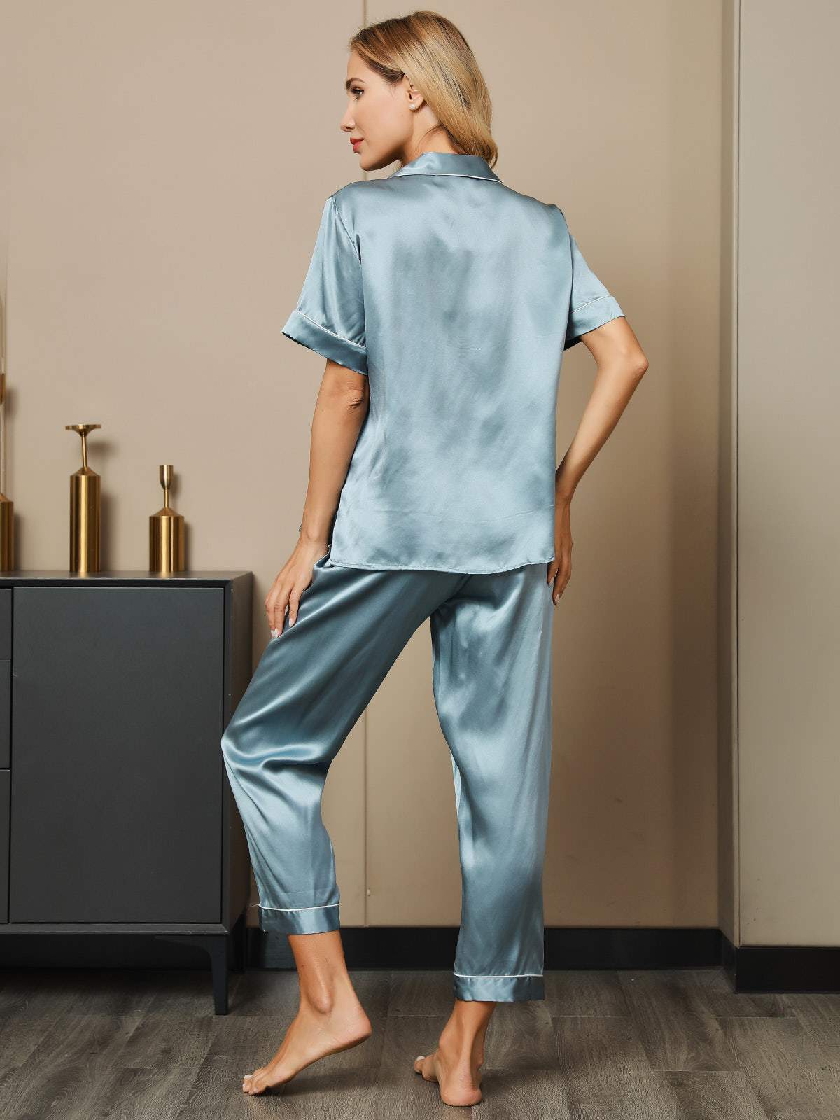 SilkSilky NL Pure Silk Korte Mouw Revers Dames Pyjama Set StaalBlauw 002